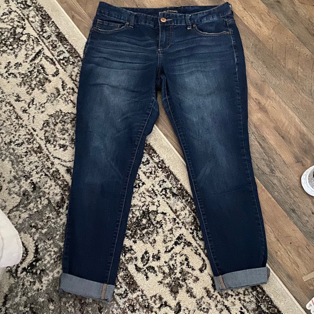 Maurices jeans, like new!